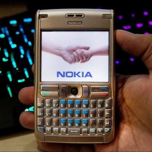 Nokia E61